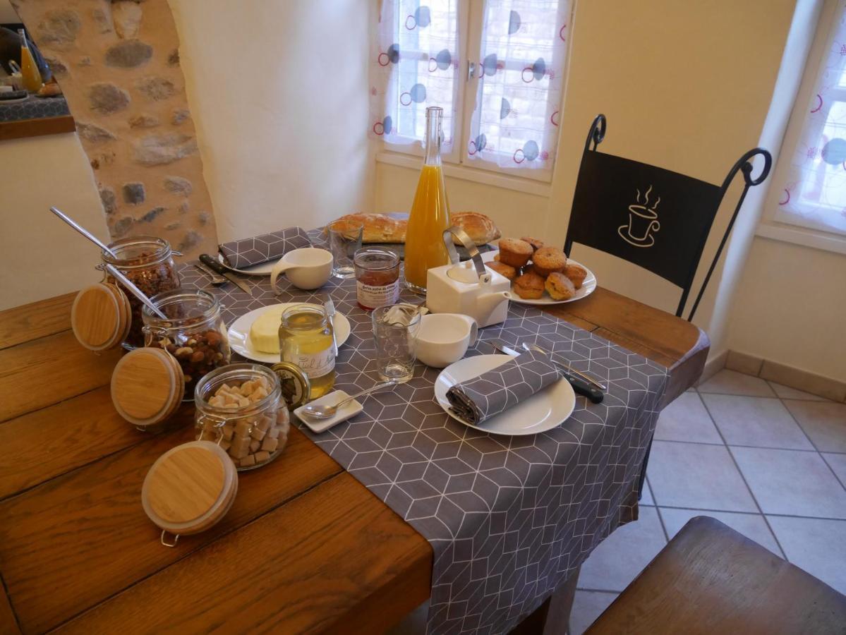 Relais Du Noble Voyageur Hotell Brioude Exteriör bild