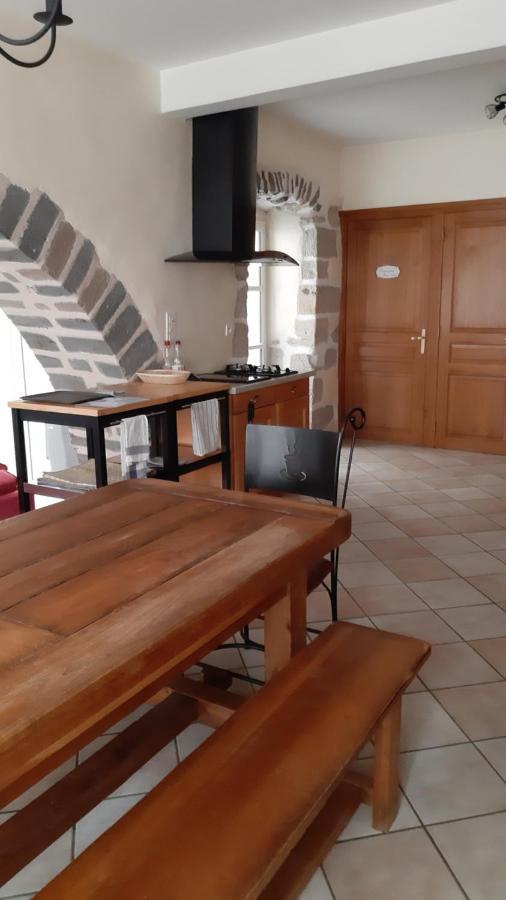 Relais Du Noble Voyageur Hotell Brioude Exteriör bild
