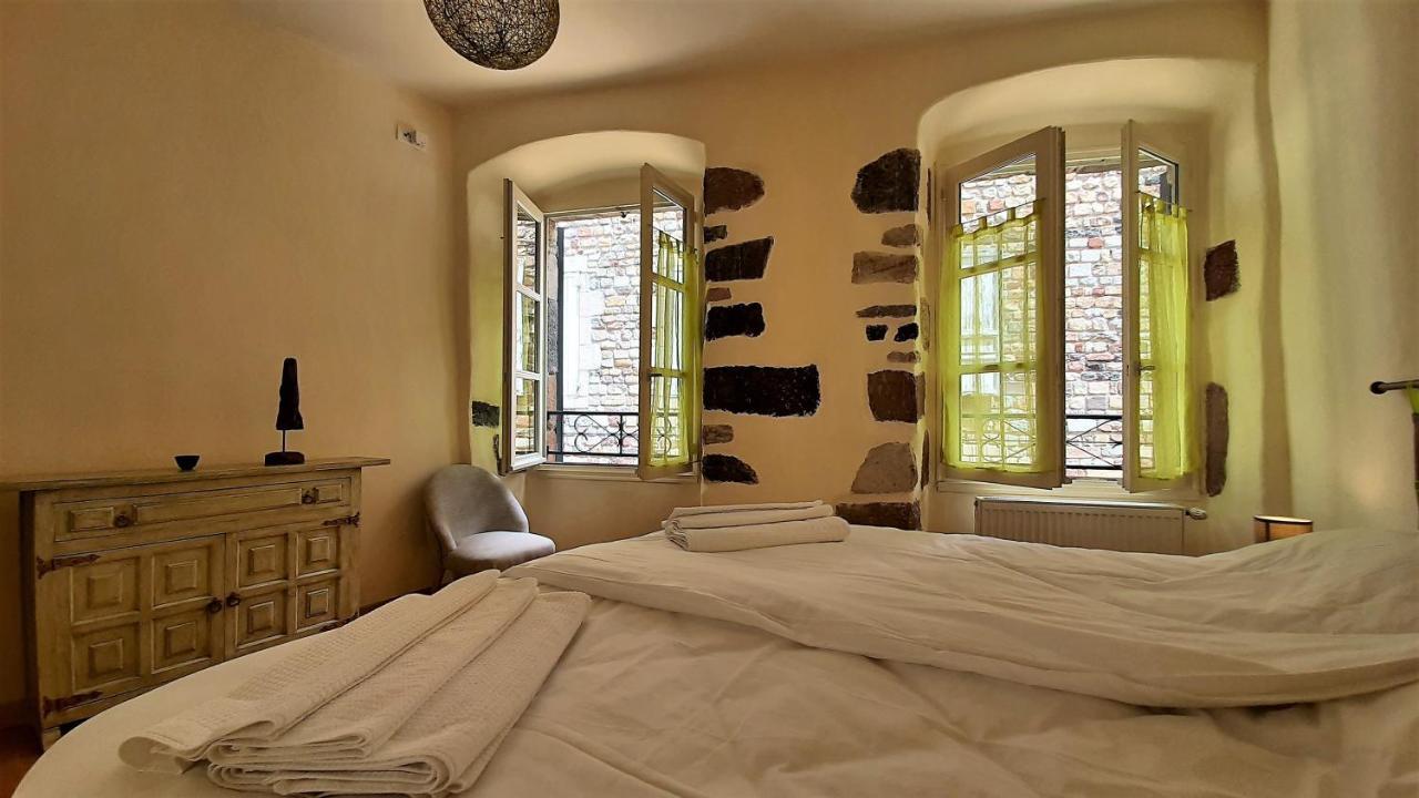 Relais Du Noble Voyageur Hotell Brioude Exteriör bild